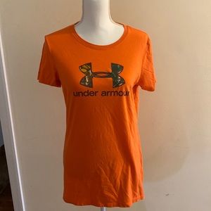 Orange under armor t shirt! Medium